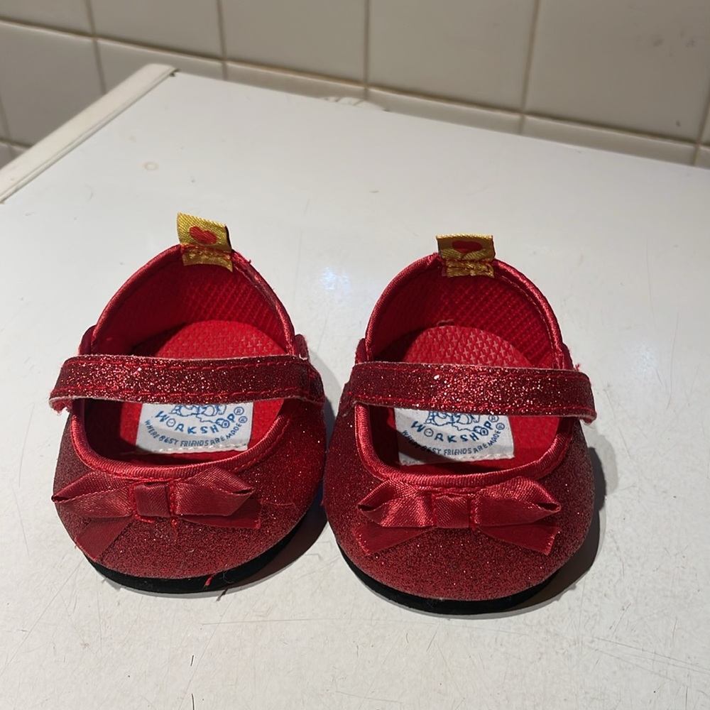 Build a bear workshop ruby slippers! Excellent condition - Picture 5 of 5